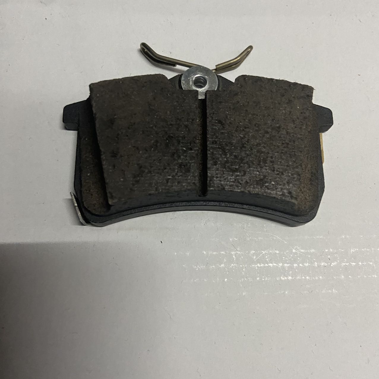 ROEWE I6 and MG5 Rear Brake Pads OE 10400936 for Customer Requirements