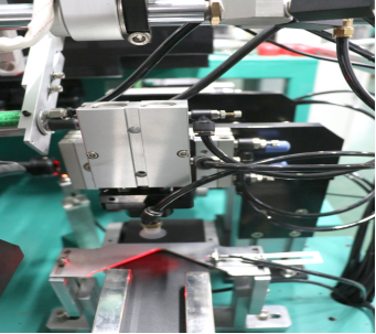 Precision Control Flat Screen Printing Machine With Servo-Drive Configurations And Registration For Printing