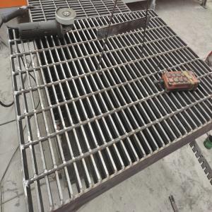 Wholesale Capacity Heavy Duty Plate Steel Grating 19-w-4 Rectangular Bar 8mm from china suppliers