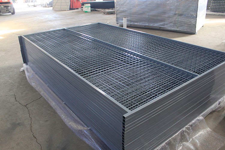 Interpon Powder Coated Blue Construction Temporary Fence Height 6’/1830mm*Width9.5’/2900mm Spacing4"x12"/100mmx300mm