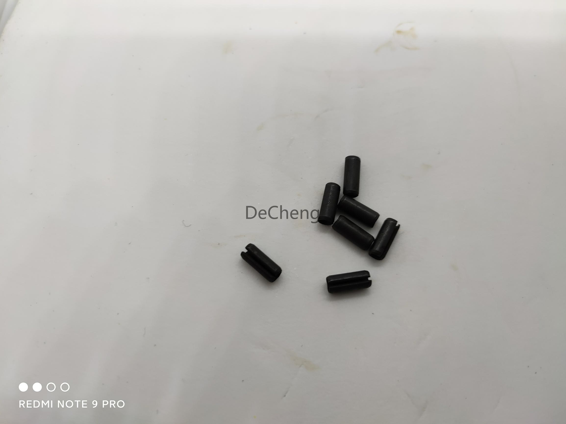 MH012041 S6K Mitsubishi Excavator Engine Parts Thrust Piece Pin 4*10mm