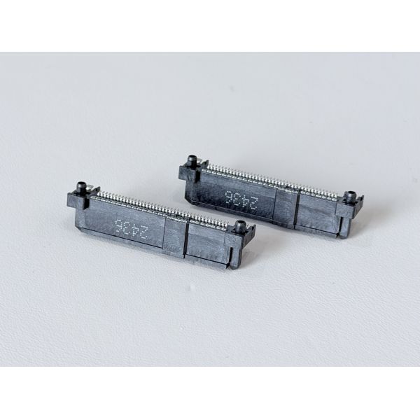 SAS4/PCIe 68-Pin SMT Female Electronic Signal Connector, 30U" Gold Terminal PCB Connector for Server, Automotive, High-Speed Data Transmission