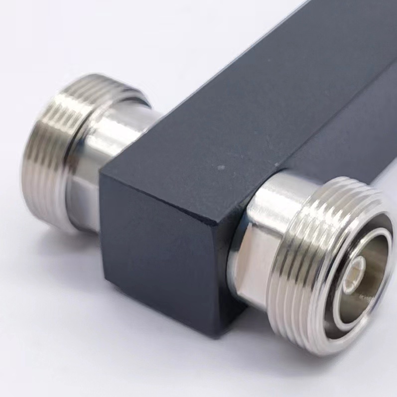 RF 3 Way N-Female 617-4000MHz Signal Power Splitter Divider IP65