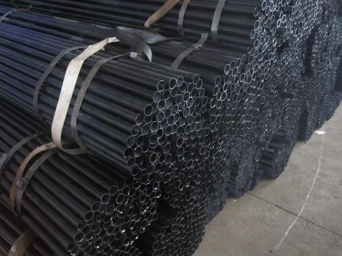 ERW Welded Carbon Steel Pipe Tube A36 Q235 LSAW SSAW Steel Tube For Construction 0