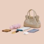 End and Exquisite Women's Crossbody Bag Made of Genuine Leather with Unique