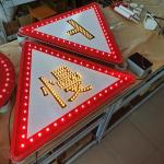 Yellow Reflective Aluminum Traffic Sign Board for Roadway Safety and Traffic