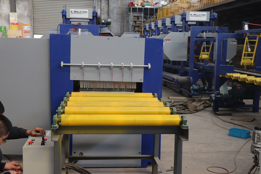 Timber Sawmill Machine Production Line, Twin Heads Vertical Band Saw