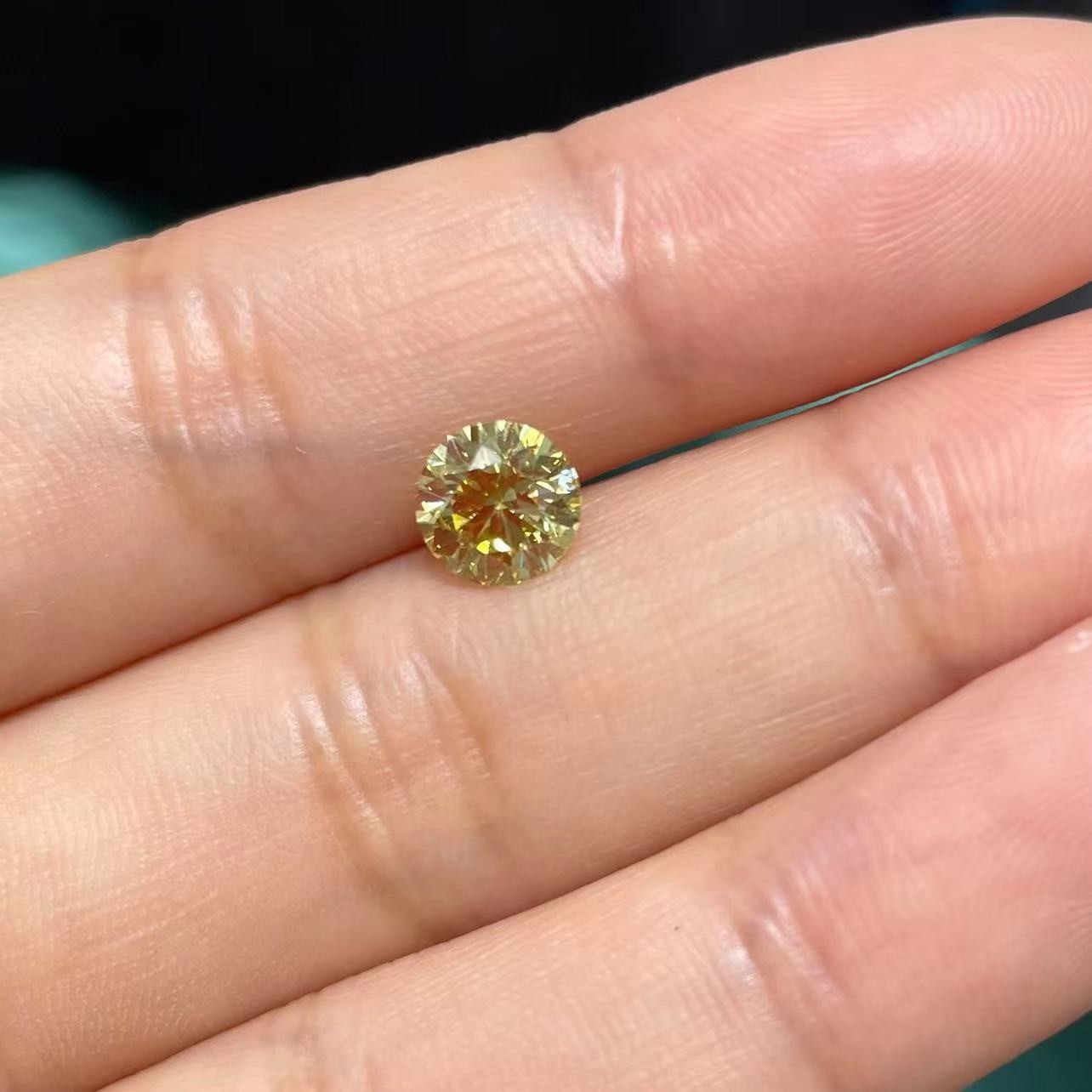 IGI Lab Created Yellow Diamonds 1 Carat Round Diamond