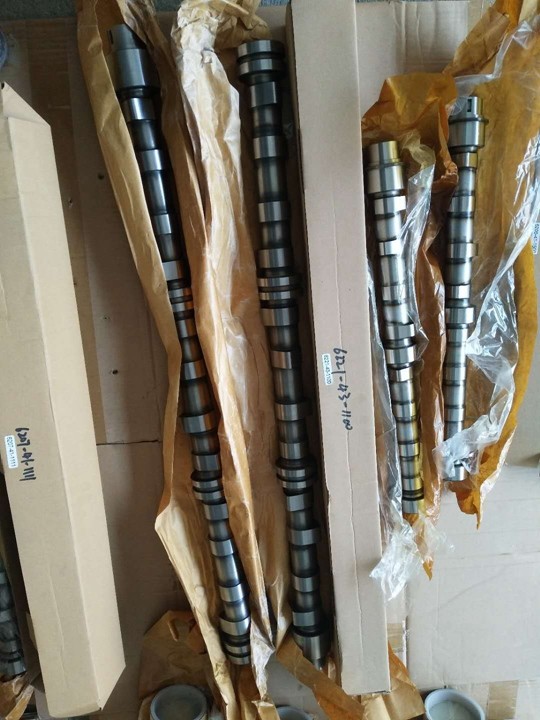 komatsu engine camshaft : 6D95 engine 6207-41-1111 6D102 engine 6735-41-1111 6D107 engine 6745-41-1170