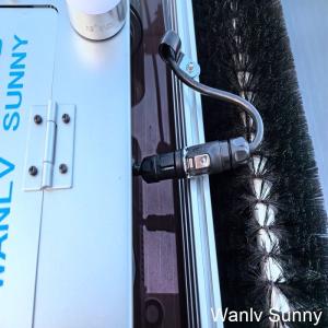 Customized Solar Panel Cleaning Device With Lithium Battery