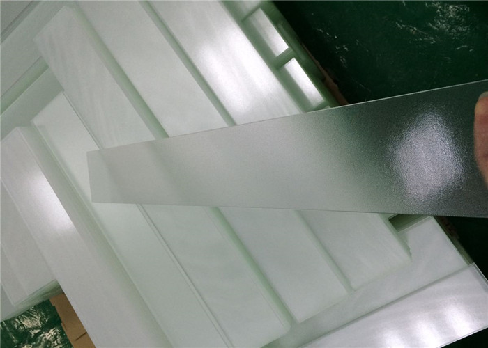 Size Customized Ultra Clear Patterned Glass , Ultra Clear Solar Glass For Solar Panel