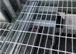 Metal Walkway Catwalk Galvanized Serrated Bar Grating Yb/T4001 Standard