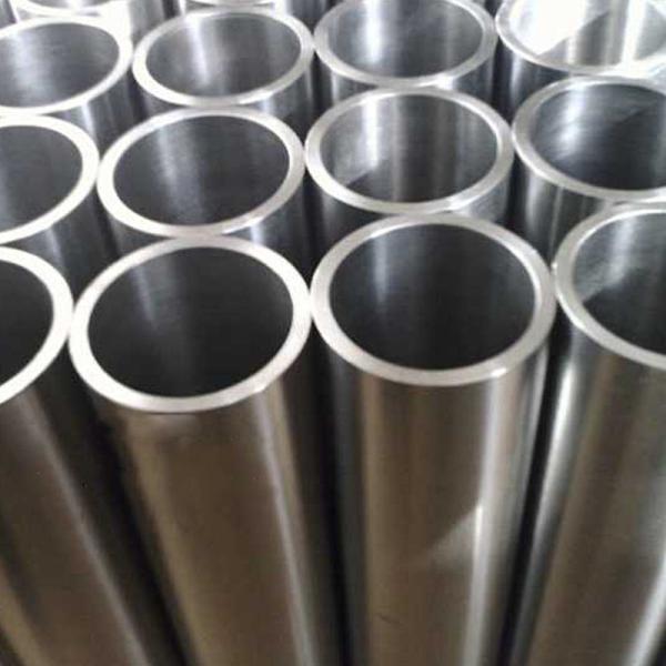 ASTM Stainless Steel Round Pipe and Tube Cold Rolled Hot Rolled For Building