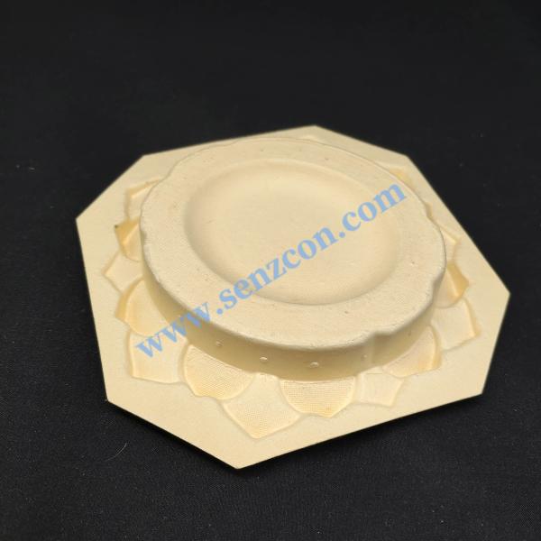 Factory direct supply of yellow pulp-molded lotus-shaped packaging bases, used for jewelry and food. Environmentally friendly, degradable, scratch