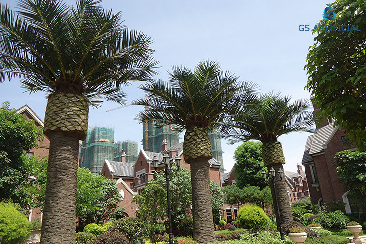 External Artificial Palm Trees Phoenix Type Distinctly Visual Effects OEM / ODM