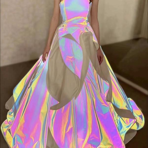 White Stretch Glow In The Dark Polyester Fabric Vinyl Iridescent Hologram Luminous