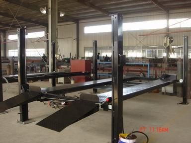 Hot Sale Simple Car Parking Lift 3.7T Four Post Car Parking Lift 1900mm Manual