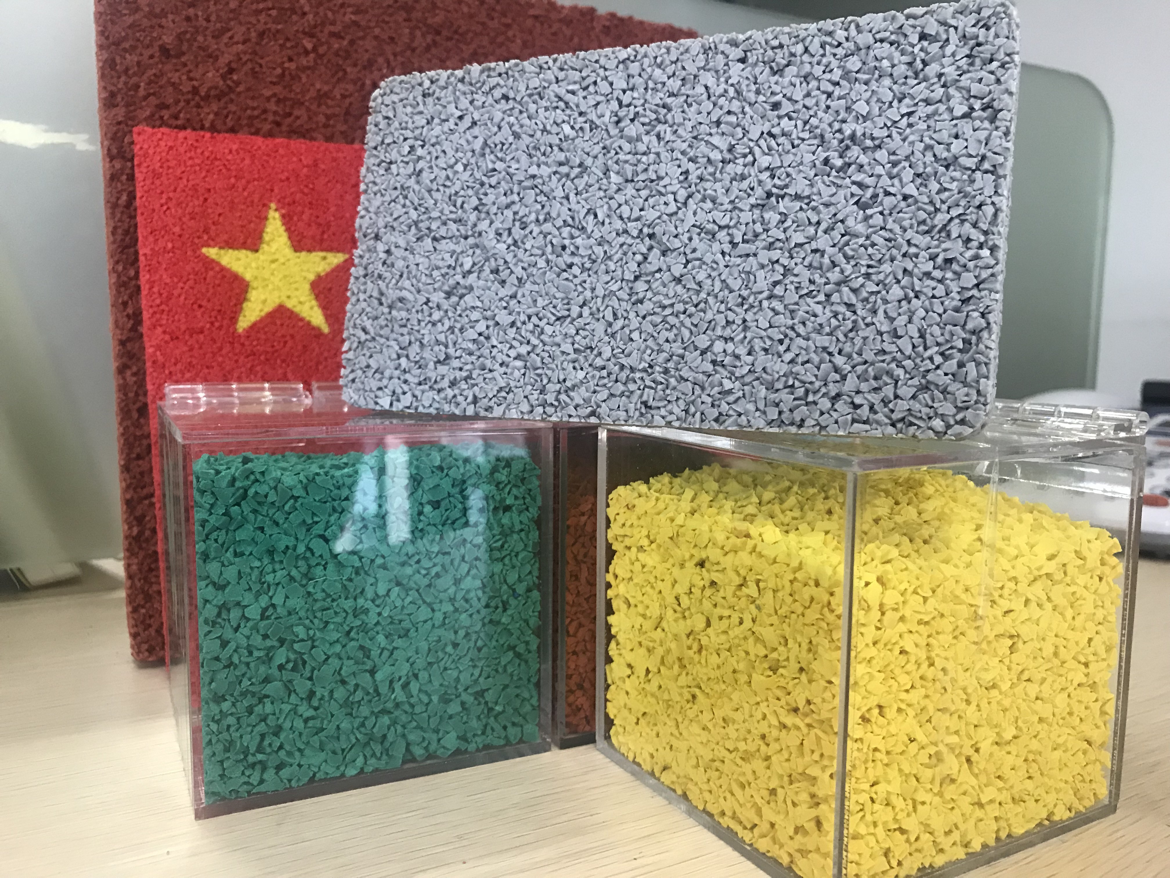 Low Density Rice Shape Tennis Court EPDM Rubber Particles