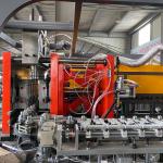 2000 BPH Automatic 2 cavity PET Water Bottle Blow Molding Machine with SMC