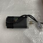 Mitsubishi HC-KFS73K AC Servo Motor 3 PHASE 750W 103V 3000RPM NEW