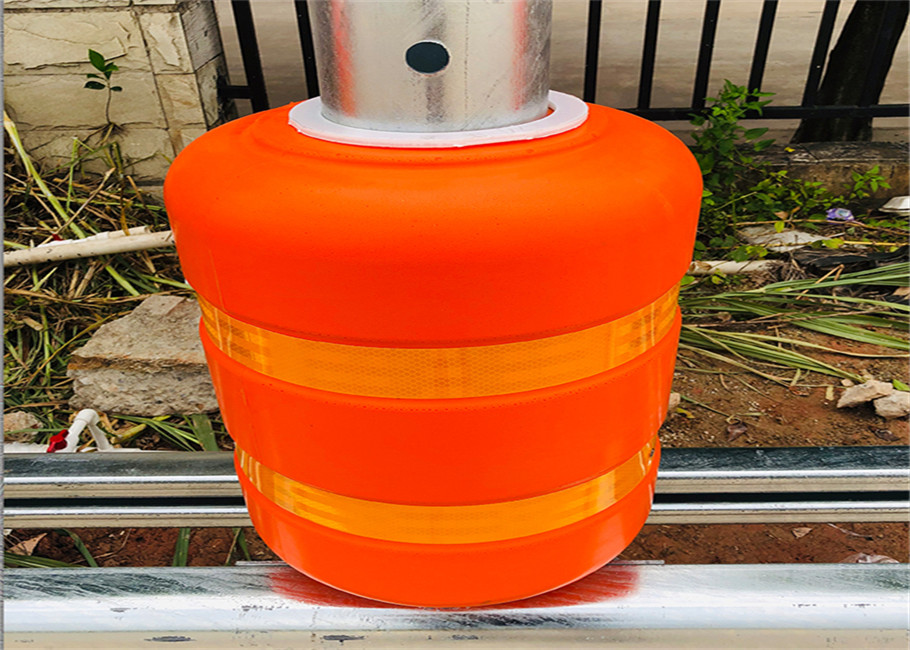 Highway Safety Roller Crash Barrier Traffic Safety EVA Roller Barrier