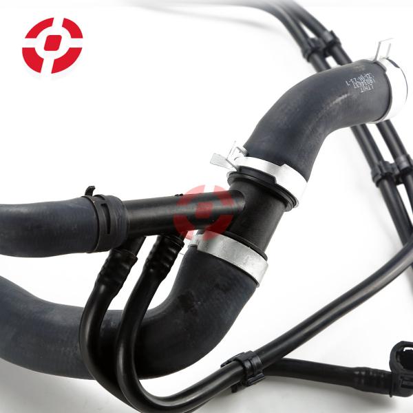 Auto LR034637 Radiator Water Hose For Land Rover Range Rover Sport Discovery 5 Water Pipe