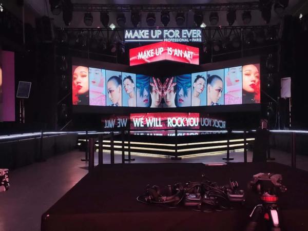 HD Effect Rental Indoor Led Video Wall Screen P3.91 For Exhibition Concerts