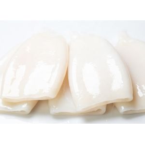 Wholesale 16cm - 22cm Cooking Squid Tubes Block Shape Gmp Certification from china suppliers