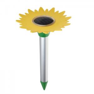 China Sunflower Solar Powered Mole Repellent Gopher Ultrasonic Mole Spike Vole Chaser Groundhog for Lawn Garden Yard on sale