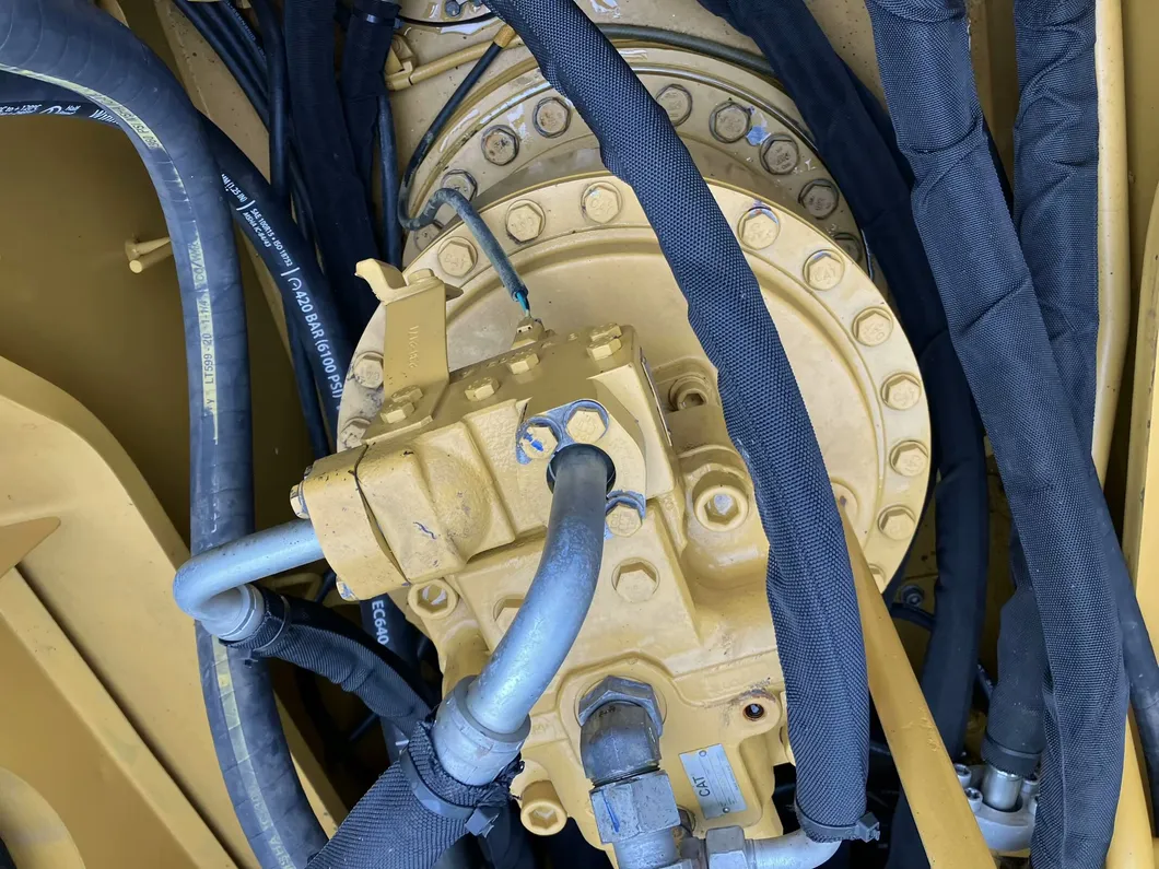 Construction Machinery Good Price 30tons Used Caterpillar Cat 330d Excavator for Sale