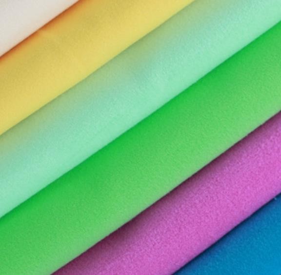 Polyester nylon cleaning fabric