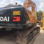 Crawler Chain Moving type 22 ton used hyundai r220 excavator in Shanghai