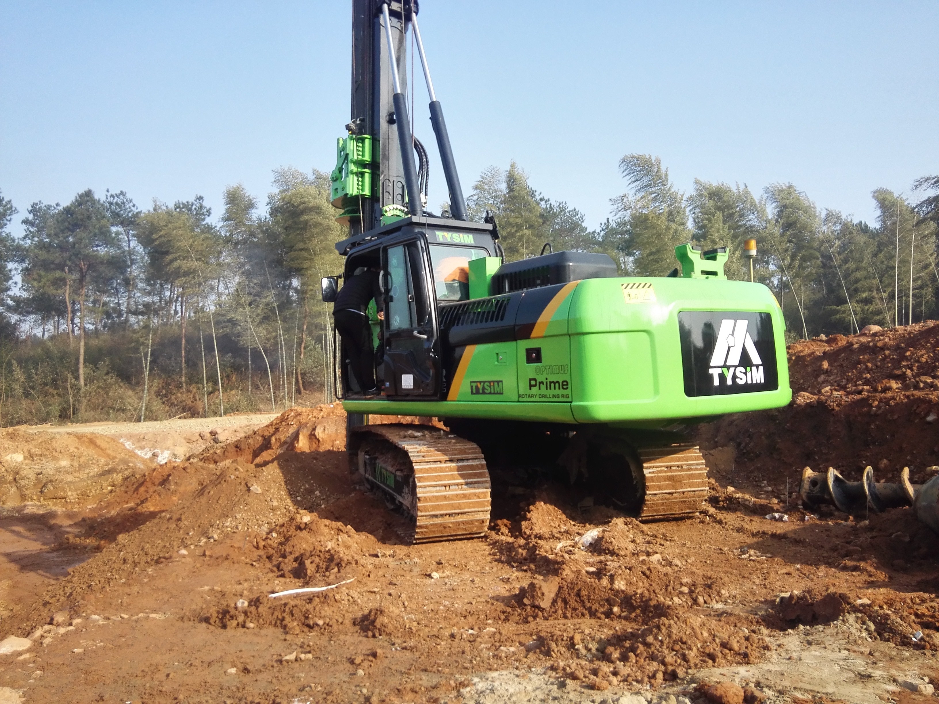 120rpm Used Piling Drilling Rig Equipment 50m Depth 6.5m*2.5m*2.8m 1.5m Diameter