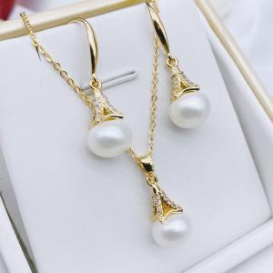 China Natural Pearl necklace jewelry set Natural freshwater pearls beaded pearls made of high quality jewelry necklace Earring on sale