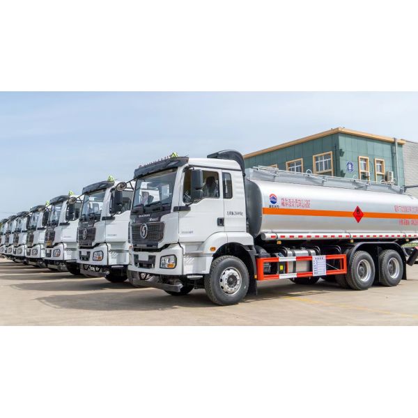 LHD/RHD 20000 Liter Milk Tanker Truck for Fresh Milk Transportation