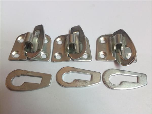 Progressive Rivet Press Dies Bags / Suitcase Metal Fastener Bending Blanking
