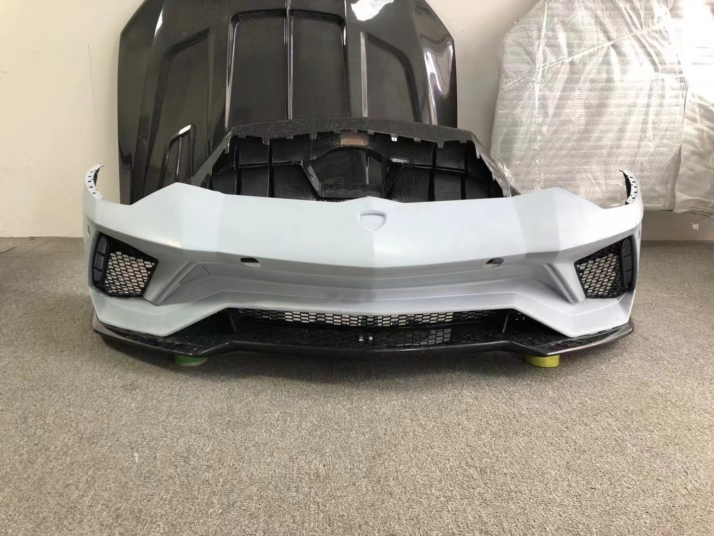 For Lamborghini Aventador LP700 Carbon Fiber Body Kit LP740 Style Front and Rear Bumper Spoilers