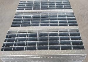 China metal grate steps metal treads for outdoor stairs residential metal stair treads grating on sale