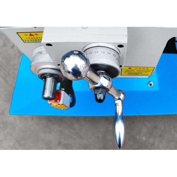 ZX6332A Vertical Drilling And Milling Machine MT4 Metal Drilling Milling Machine