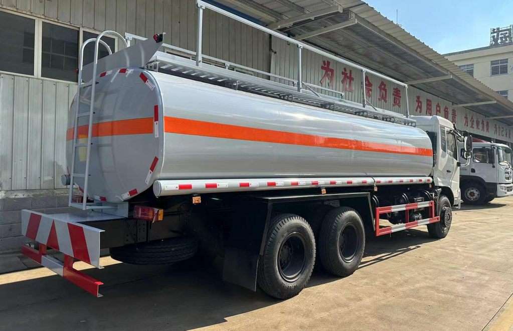 CIMC 4 axles 54000liters 6 compartments Carbon steel transport liquid chemical petroleum food processing oil fuel tank trailer