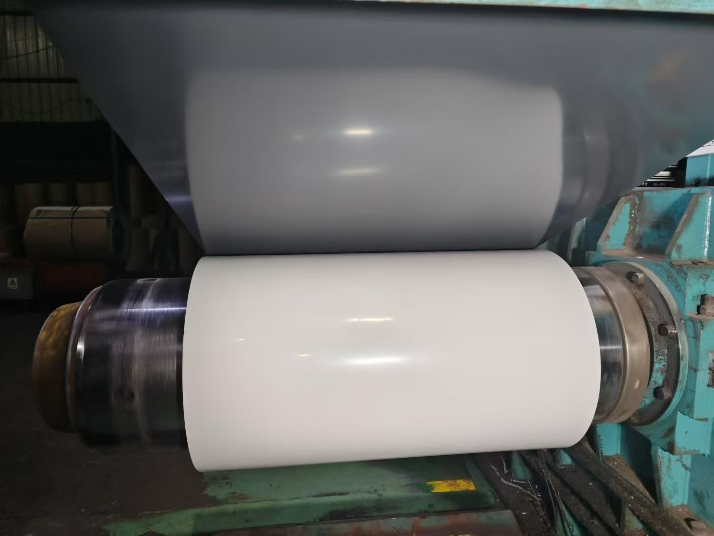 Steel Tensile Strength 270-500MPA Color Coated Steel Coil with Zinc Coating Z30-Z275GSM