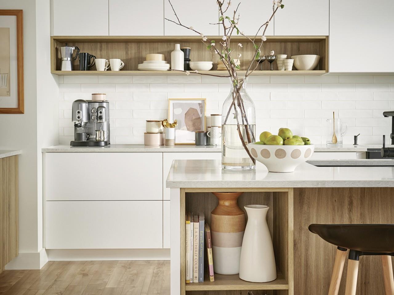 Customized White Matte Kitchen Cabinets with Spice Basket and Quartz Stone Countertop