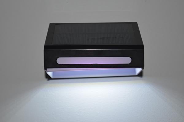 IP65 Waterproof Solar Fence Light Monocrystalline Silicon Garden Decorative
