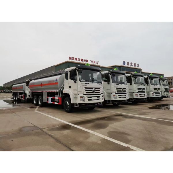 LHD/RHD 20000 Liter Milk Tanker Truck for Fresh Milk Transportation