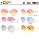 Women's fashionable sunglasses with metal frame, UV 400 Protection Lens