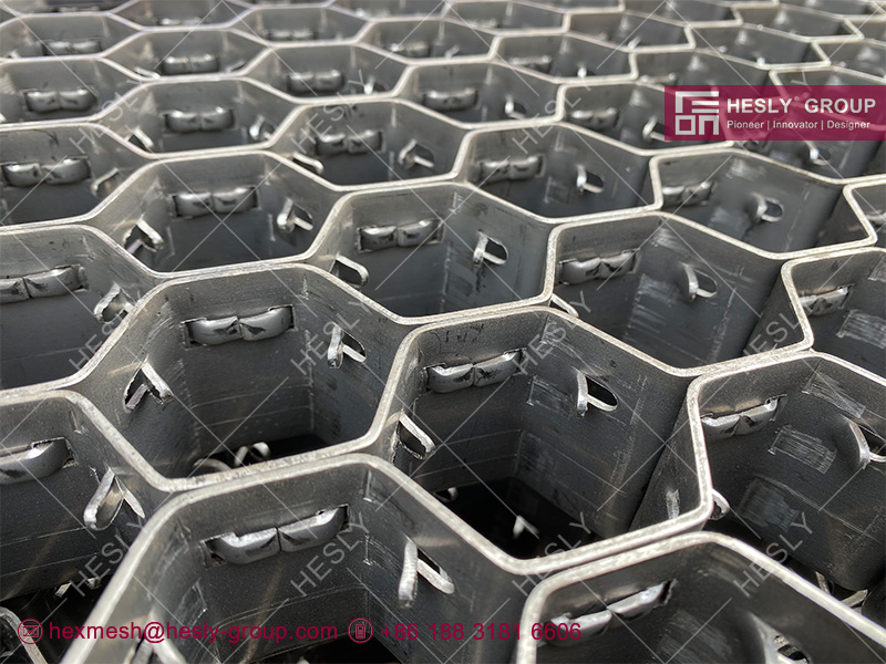 310S Hexmetal refractory lining