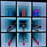 Customized Size Fashion Light Up 3D LED Infinity Mirror Display Case for Trendy
