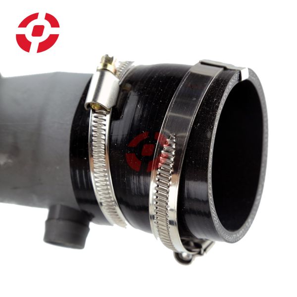 LR024305 Intercooler Hose For Range Rover Evoque 2012-2019 2.0L Gasoline Parts