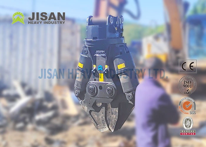 Dismantling Abandoned Containers Ships Hydraulic Rotating Pulverizer For Excavator