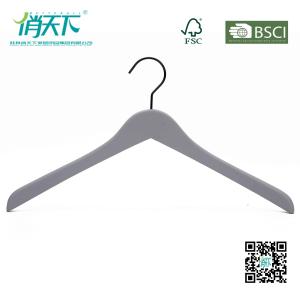 Wholesale Betterall Grey Color Rubber Paint Non Slip Hotel Usage Wooden Hangers for Shirts from china suppliers